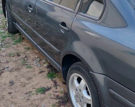 Серый Фольксваген Пассат, объемом двигателя 1.9 л и пробегом 360 тыс. км за 1500 $, фото 8 на Automoto.ua