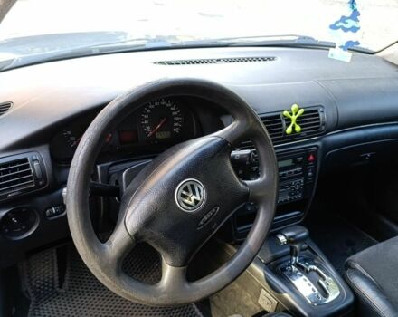 Серый Фольксваген Пассат, объемом двигателя 2.3 л и пробегом 20 тыс. км за 3200 $, фото 2 на Automoto.ua