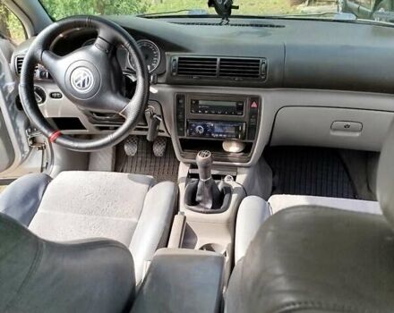 Серый Фольксваген Пассат, объемом двигателя 1.98 л и пробегом 348 тыс. км за 4800 $, фото 9 на Automoto.ua