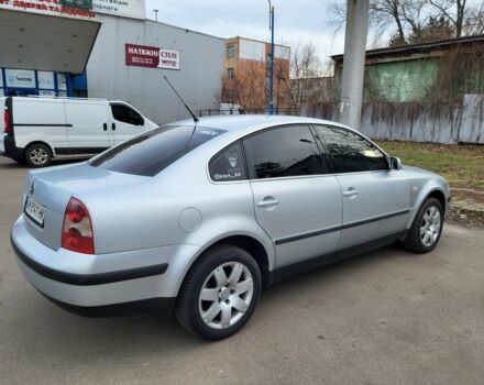 Сірий Фольксваген Пассат, об'ємом двигуна 1.8 л та пробігом 275 тис. км за 4100 $, фото 6 на Automoto.ua