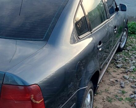 Серый Фольксваген Пассат, объемом двигателя 1.9 л и пробегом 360 тыс. км за 1500 $, фото 5 на Automoto.ua