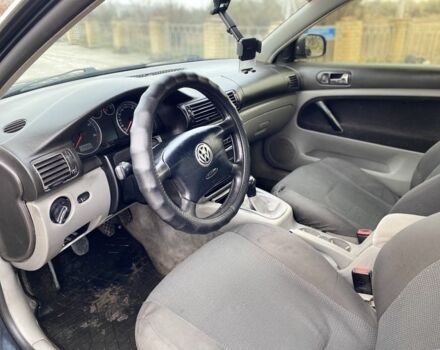 Серый Фольксваген Пассат, объемом двигателя 2 л и пробегом 250 тыс. км за 1950 $, фото 11 на Automoto.ua