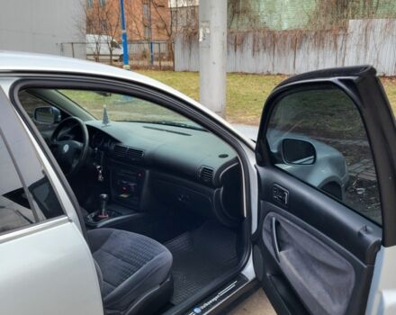 Сірий Фольксваген Пассат, об'ємом двигуна 1.8 л та пробігом 275 тис. км за 4100 $, фото 2 на Automoto.ua