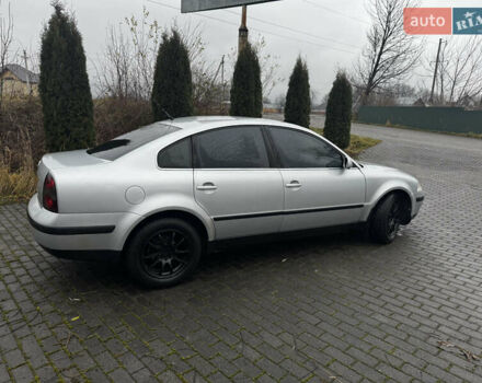 Сірий Фольксваген Пассат, об'ємом двигуна 1.6 л та пробігом 430 тис. км за 2950 $, фото 1 на Automoto.ua