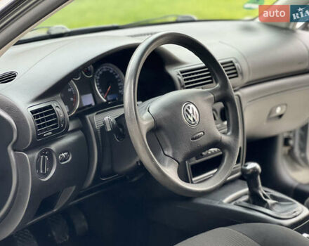 Сірий Фольксваген Пассат, об'ємом двигуна 1.6 л та пробігом 186 тис. км за 4199 $, фото 73 на Automoto.ua