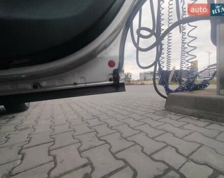 Сірий Фольксваген Пассат, об'ємом двигуна 2.8 л та пробігом 290 тис. км за 4650 $, фото 14 на Automoto.ua