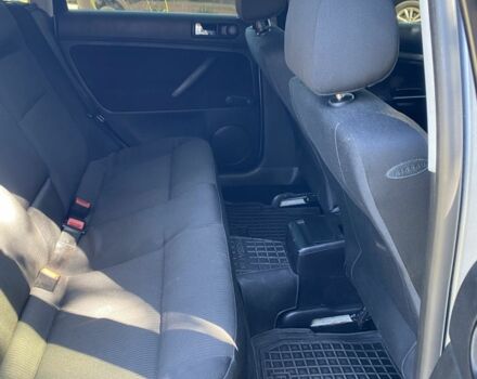 Серый Фольксваген Пассат, объемом двигателя 1.6 л и пробегом 267 тыс. км за 5200 $, фото 10 на Automoto.ua