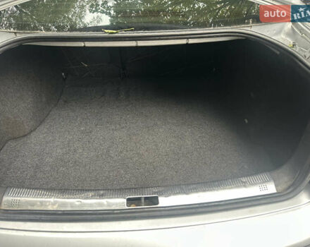 Серый Фольксваген Пассат, объемом двигателя 1.9 л и пробегом 428 тыс. км за 3800 $, фото 12 на Automoto.ua