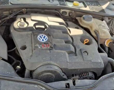 Серый Фольксваген Пассат, объемом двигателя 1.9 л и пробегом 344 тыс. км за 4800 $, фото 12 на Automoto.ua