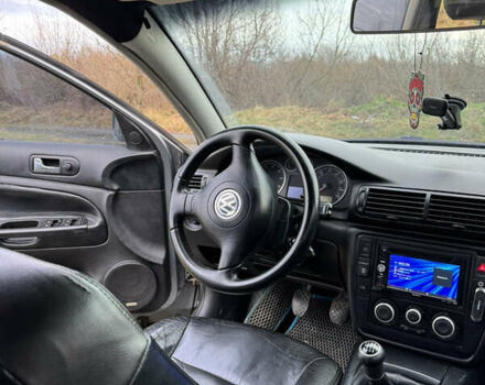 Серый Фольксваген Пассат, объемом двигателя 1.8 л и пробегом 440 тыс. км за 3199 $, фото 32 на Automoto.ua