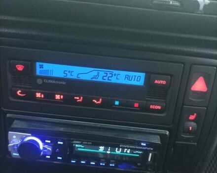 Серый Фольксваген Пассат, объемом двигателя 1.6 л и пробегом 316 тыс. км за 3500 $, фото 11 на Automoto.ua