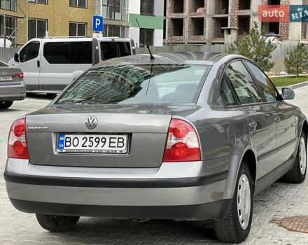 Сірий Фольксваген Пассат, об'ємом двигуна 1.6 л та пробігом 186 тис. км за 4199 $, фото 55 на Automoto.ua