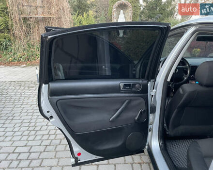 Серый Фольксваген Пассат, объемом двигателя 1.6 л и пробегом 200 тыс. км за 4300 $, фото 31 на Automoto.ua