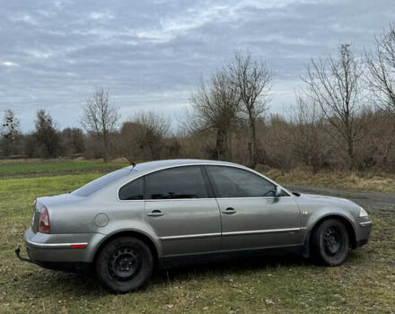 Серый Фольксваген Пассат, объемом двигателя 1.8 л и пробегом 440 тыс. км за 3199 $, фото 4 на Automoto.ua