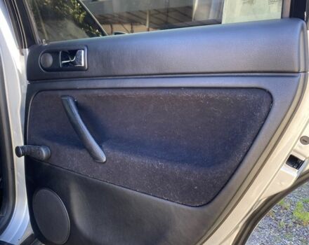 Серый Фольксваген Пассат, объемом двигателя 1.6 л и пробегом 267 тыс. км за 5200 $, фото 13 на Automoto.ua