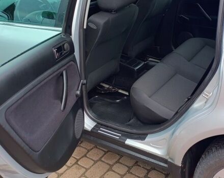 Серый Фольксваген Пассат, объемом двигателя 1.6 л и пробегом 154 тыс. км за 4000 $, фото 22 на Automoto.ua