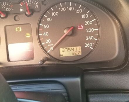 Сірий Фольксваген Пассат, об'ємом двигуна 1 л та пробігом 375 тис. км за 2200 $, фото 4 на Automoto.ua