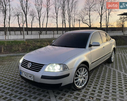 Серый Фольксваген Пассат, объемом двигателя 1.6 л и пробегом 200 тыс. км за 4300 $, фото 7 на Automoto.ua