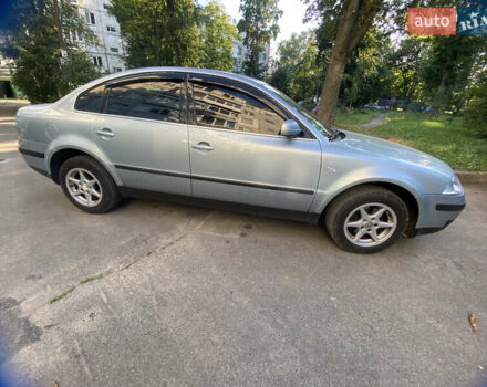 Сірий Фольксваген Пассат, об'ємом двигуна 1.6 л та пробігом 268 тис. км за 3999 $, фото 9 на Automoto.ua