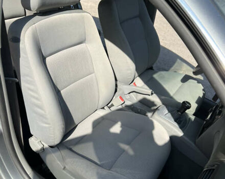 Серый Фольксваген Пассат, объемом двигателя 1.6 л и пробегом 249 тыс. км за 4400 $, фото 8 на Automoto.ua