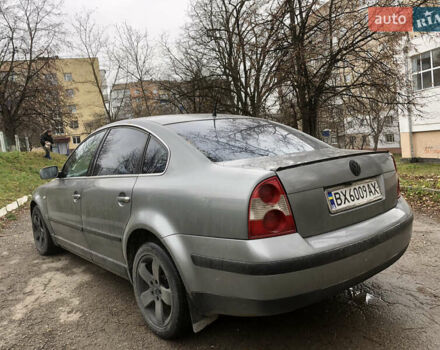 Серый Фольксваген Пассат, объемом двигателя 1.8 л и пробегом 410 тыс. км за 3000 $, фото 10 на Automoto.ua