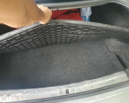 Серый Фольксваген Пассат, объемом двигателя 1.6 л и пробегом 190 тыс. км за 3800 $, фото 9 на Automoto.ua