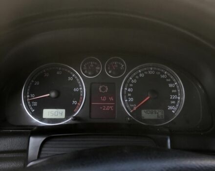 Серый Фольксваген Пассат, объемом двигателя 1.8 л и пробегом 408 тыс. км за 3800 $, фото 2 на Automoto.ua