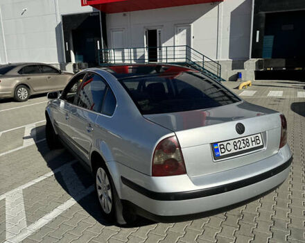 Серый Фольксваген Пассат, объемом двигателя 1.8 л и пробегом 266 тыс. км за 4800 $, фото 4 на Automoto.ua