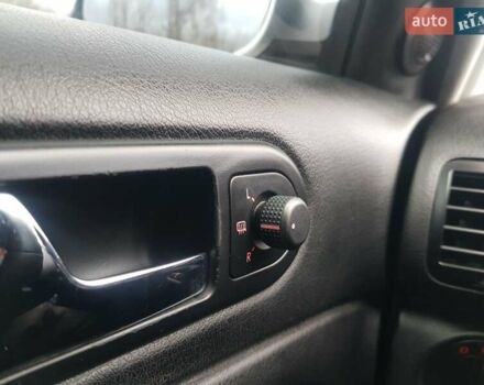 Серый Фольксваген Пассат, объемом двигателя 1.98 л и пробегом 163 тыс. км за 4950 $, фото 28 на Automoto.ua