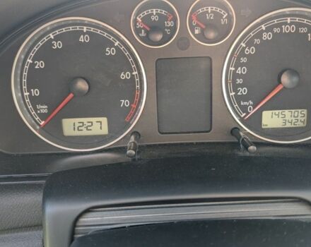 Серый Фольксваген Пассат, объемом двигателя 1.6 л и пробегом 145 тыс. км за 4800 $, фото 6 на Automoto.ua