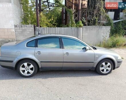 Сірий Фольксваген Пассат, об'ємом двигуна 1.8 л та пробігом 312 тис. км за 4400 $, фото 4 на Automoto.ua