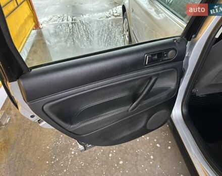 Серый Фольксваген Пассат, объемом двигателя 1.9 л и пробегом 386 тыс. км за 3999 $, фото 12 на Automoto.ua