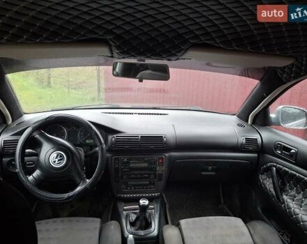 Серый Фольксваген Пассат, объемом двигателя 1.9 л и пробегом 290 тыс. км за 4797 $, фото 3 на Automoto.ua