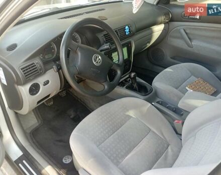 Серый Фольксваген Пассат, объемом двигателя 2 л и пробегом 280 тыс. км за 5500 $, фото 12 на Automoto.ua