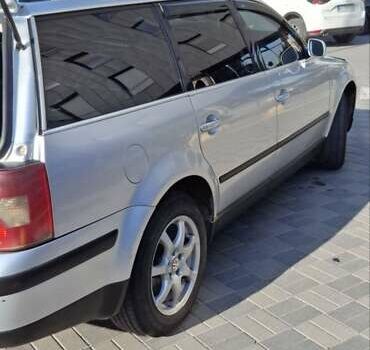 Серый Фольксваген Пассат, объемом двигателя 1.9 л и пробегом 344 тыс. км за 4800 $, фото 5 на Automoto.ua