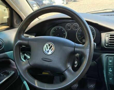 Серый Фольксваген Пассат, объемом двигателя 1.6 л и пробегом 267 тыс. км за 5200 $, фото 21 на Automoto.ua