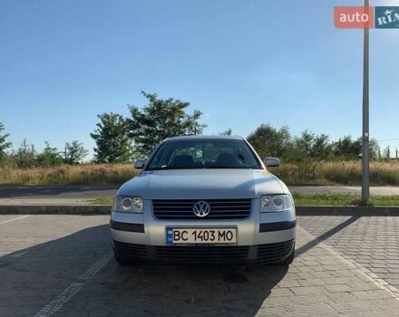 Фольксваген Пассат 2001 у Львові на Automoto.ua Сірий Фольксваген Пассат, об'ємом двигуна 1.6 л та пробігом 200 тис. км за 3800 $, фото 1 на Automoto.ua
