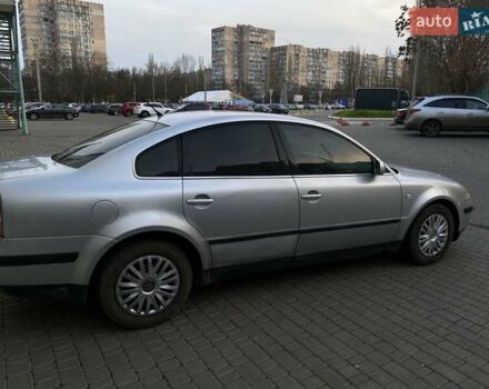 Серый Фольксваген Пассат, объемом двигателя 1.78 л и пробегом 362 тыс. км за 4400 $, фото 5 на Automoto.ua