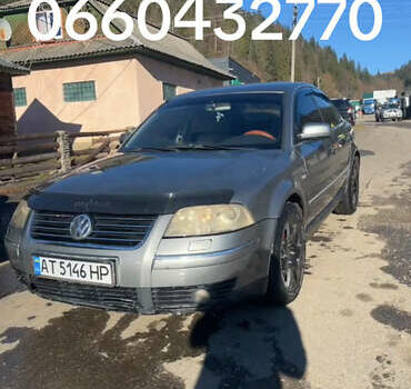 Серый Фольксваген Пассат, объемом двигателя 2.5 л и пробегом 300 тыс. км за 3800 $, фото 10 на Automoto.ua