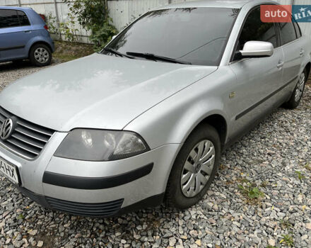 Серый Фольксваген Пассат, объемом двигателя 1.6 л и пробегом 290 тыс. км за 4600 $, фото 8 на Automoto.ua