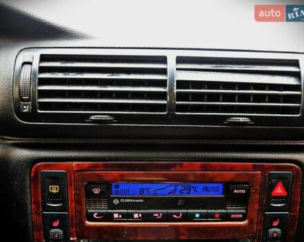 Серый Фольксваген Пассат, объемом двигателя 2.77 л и пробегом 301 тыс. км за 3500 $, фото 7 на Automoto.ua