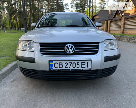 Серый Фольксваген Пассат, объемом двигателя 1.6 л и пробегом 233 тыс. км за 5399 $, фото 4 на Automoto.ua