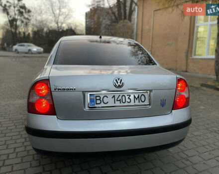 Серый Фольксваген Пассат, объемом двигателя 1.6 л и пробегом 200 тыс. км за 4300 $, фото 9 на Automoto.ua