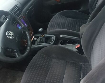 Серый Фольксваген Пассат, объемом двигателя 1.9 л и пробегом 300 тыс. км за 1800 $, фото 3 на Automoto.ua