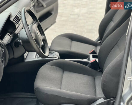 Сірий Фольксваген Пассат, об'ємом двигуна 1.6 л та пробігом 186 тис. км за 4199 $, фото 75 на Automoto.ua