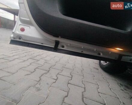 Сірий Фольксваген Пассат, об'ємом двигуна 2.8 л та пробігом 290 тис. км за 4650 $, фото 27 на Automoto.ua