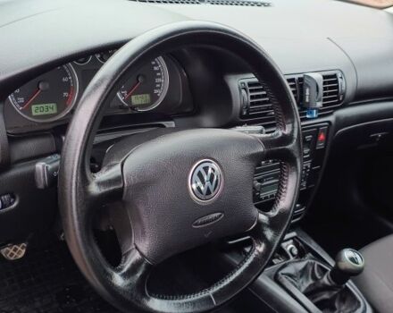 Серый Фольксваген Пассат, объемом двигателя 1.6 л и пробегом 154 тыс. км за 4000 $, фото 17 на Automoto.ua