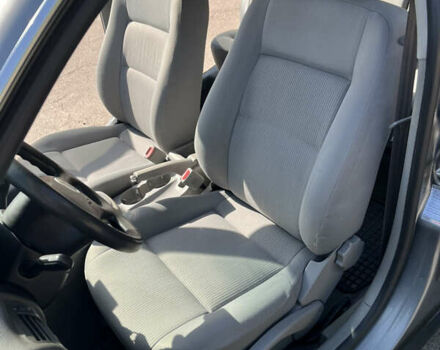 Серый Фольксваген Пассат, объемом двигателя 1.6 л и пробегом 249 тыс. км за 4400 $, фото 9 на Automoto.ua