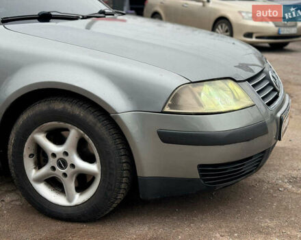 Серый Фольксваген Пассат, объемом двигателя 1.9 л и пробегом 460 тыс. км за 5090 $, фото 3 на Automoto.ua