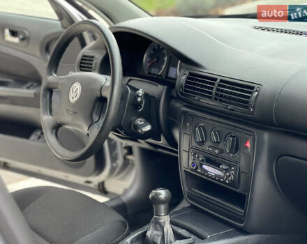 Сірий Фольксваген Пассат, об'ємом двигуна 1.6 л та пробігом 186 тис. км за 4199 $, фото 67 на Automoto.ua